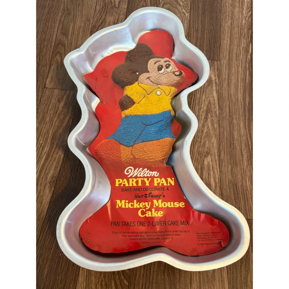 Vintage 1978 Wilton Mickey Mouse Cake Pan Disney Aluminum 515-1805 17 Inch